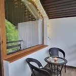 Nyaraló къща амфора *