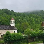 Nyaraló къща амфора