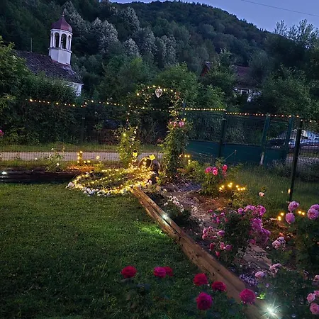 بيت للعطل къща амфора