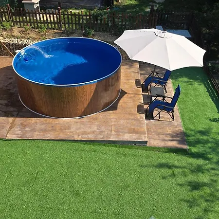 بيت للعطل къща амфора