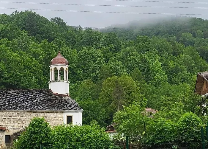 بيت للعطل къща амфора