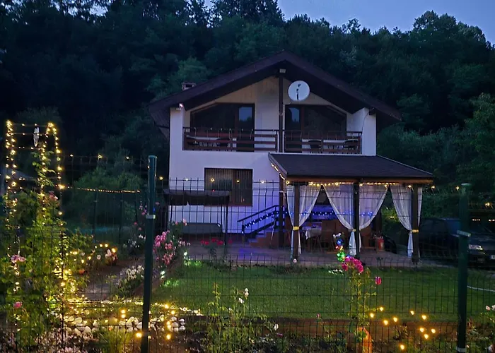 بيت للعطل къща амфора *