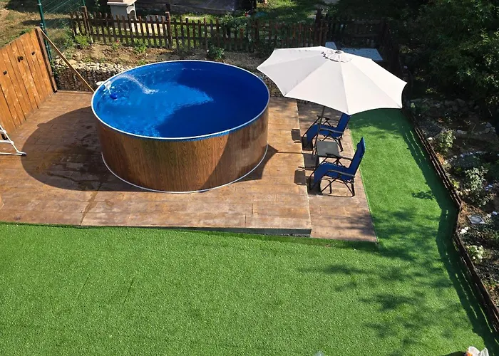 بيت للعطل къща амфора